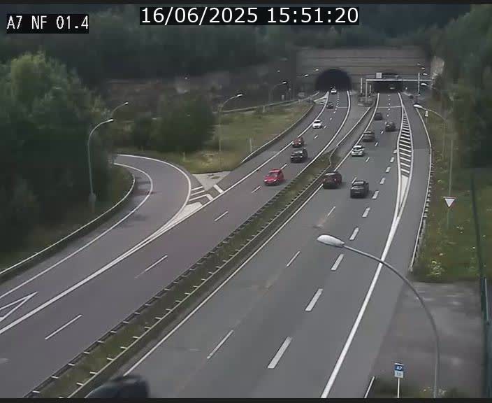 Caméra autoroute Luxembourg A7 - Echangeur Waldhaff - direction Tunnel Stafelter