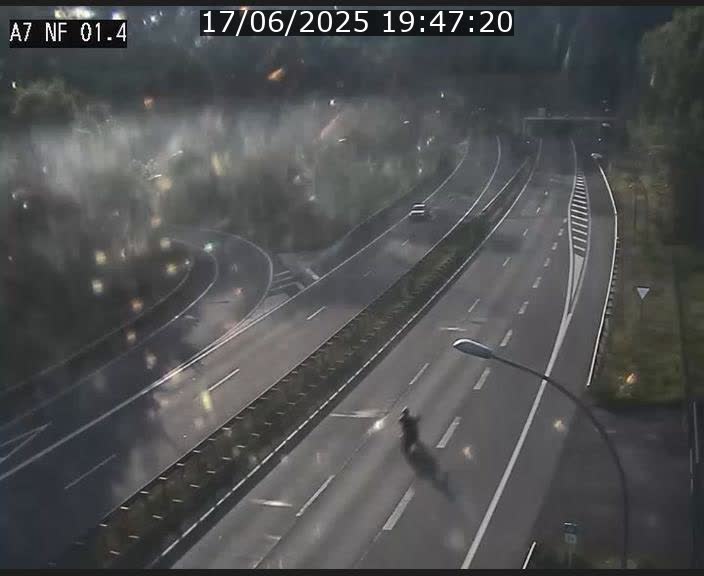 Caméra autoroute Luxembourg A7 - Echangeur Waldhaff - direction Tunnel Stafelter