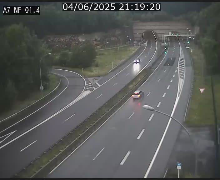 Caméra autoroute Luxembourg A7 - Echangeur Waldhaff - direction Tunnel Stafelter