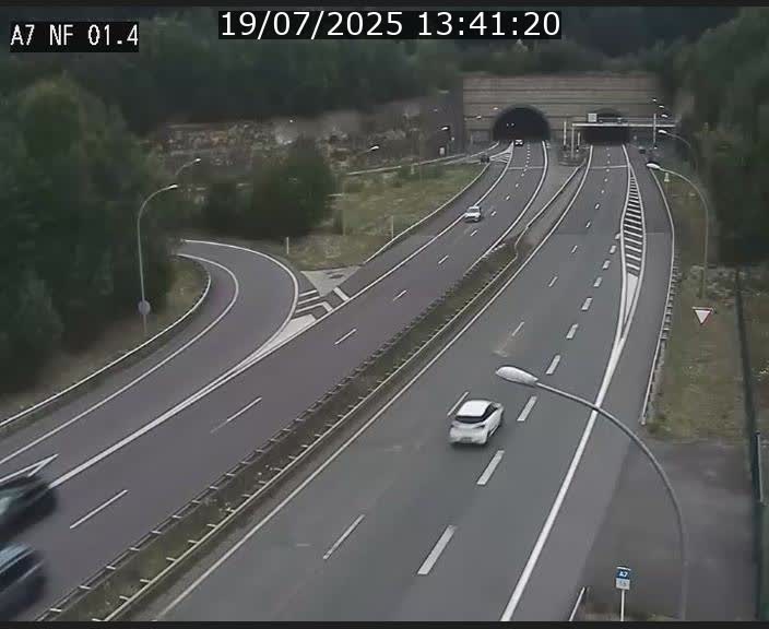 Caméra autoroute Luxembourg A7 - Echangeur Waldhaff - direction Tunnel Stafelter