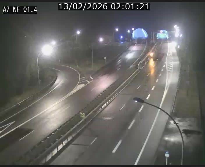 <h2>Caméra autoroute Luxembourg A7 - Echangeur Waldhaff - direction Tunnel Stafelter</h2>
