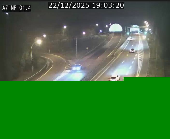<h2>Caméra autoroute Luxembourg A7 - Echangeur Waldhaff - direction Tunnel Stafelter</h2>