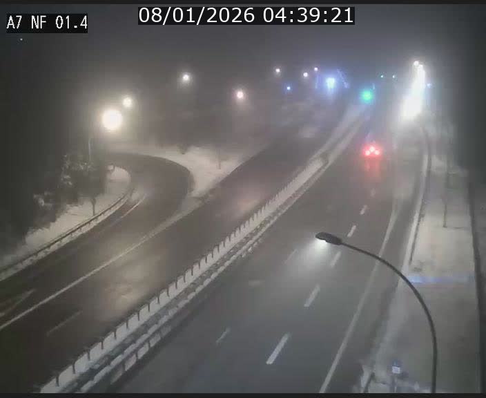 <h2>Caméra autoroute Luxembourg A7 - Echangeur Waldhaff - direction Tunnel Stafelter</h2>