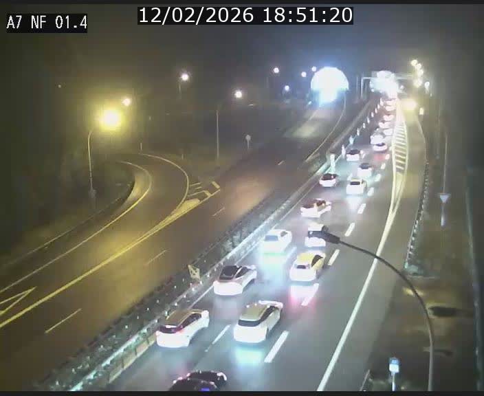 <h2>Caméra autoroute Luxembourg A7 - Echangeur Waldhaff - direction Tunnel Stafelter</h2>