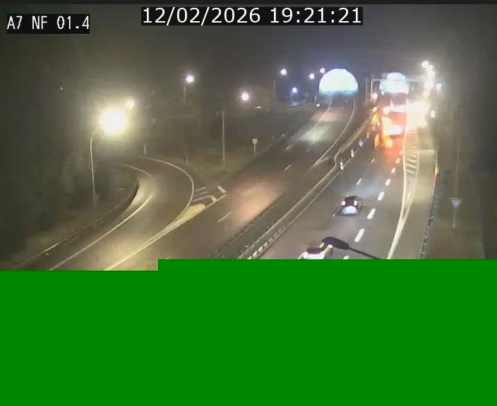 <h2>Caméra autoroute Luxembourg A7 - Echangeur Waldhaff - direction Tunnel Stafelter</h2>