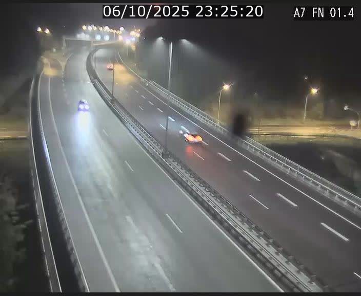 <h2>Caméra autoroute Luxembourg A7 - Tunnel Stafelter - direction Echangeur Grünewald</h2>