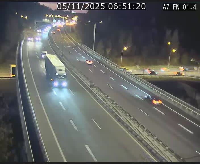 <h2>Caméra autoroute Luxembourg A7 - Tunnel Stafelter - direction Echangeur Grünewald</h2>