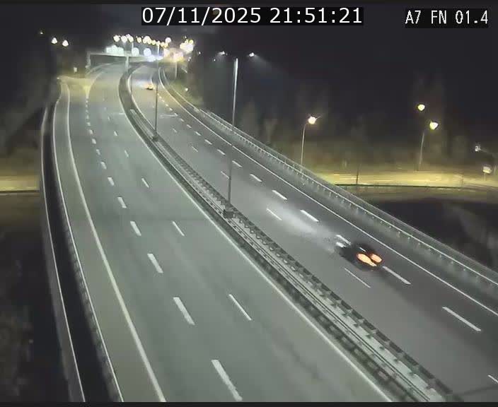 <h2>Caméra autoroute Luxembourg A7 - Tunnel Stafelter - direction Echangeur Grünewald</h2>