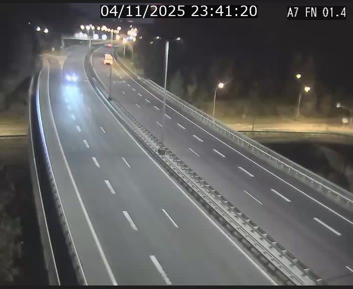 <h2>Caméra autoroute Luxembourg A7 - Tunnel Stafelter - direction Echangeur Grünewald</h2>