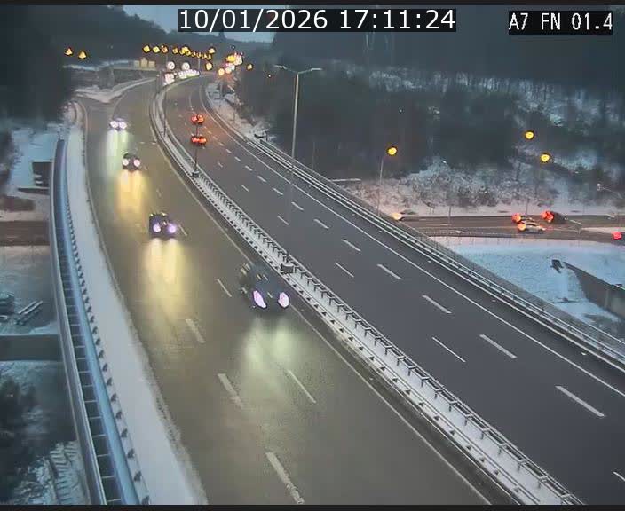<h2>Caméra autoroute Luxembourg A7 - Tunnel Stafelter - direction Echangeur Grünewald</h2>