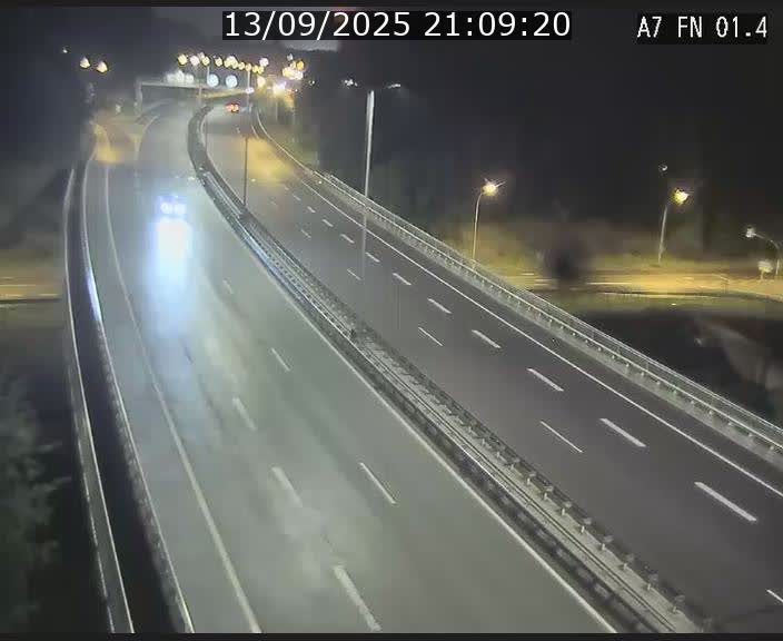 <h2>Caméra autoroute Luxembourg A7 - Tunnel Stafelter - direction Echangeur Grünewald</h2>