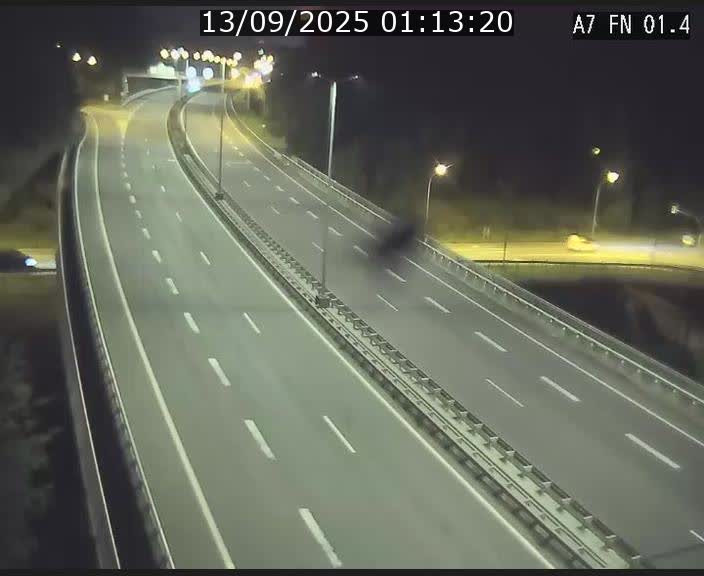 <h2>Caméra autoroute Luxembourg A7 - Tunnel Stafelter - direction Echangeur Grünewald</h2>