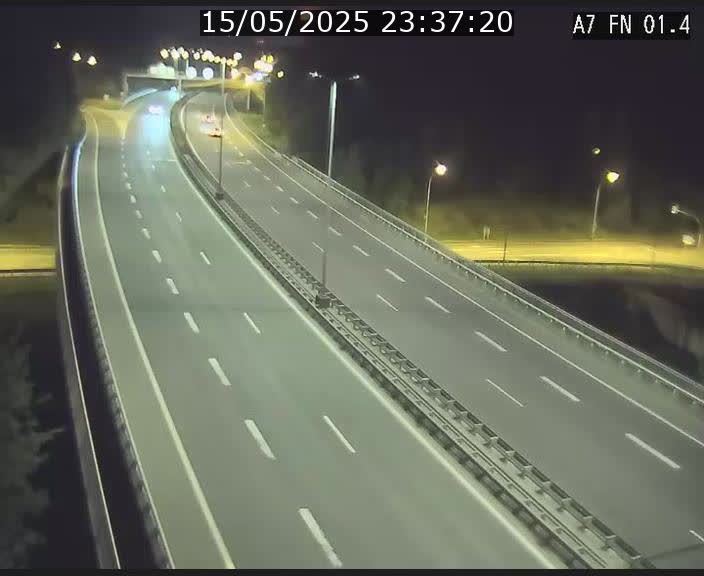 <h2>Caméra autoroute Luxembourg A7 - Tunnel Stafelter - direction Echangeur Grünewald</h2>