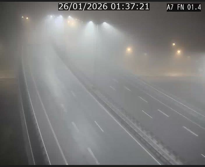 <h2>Caméra autoroute Luxembourg A7 - Tunnel Stafelter - direction Echangeur Grünewald</h2>