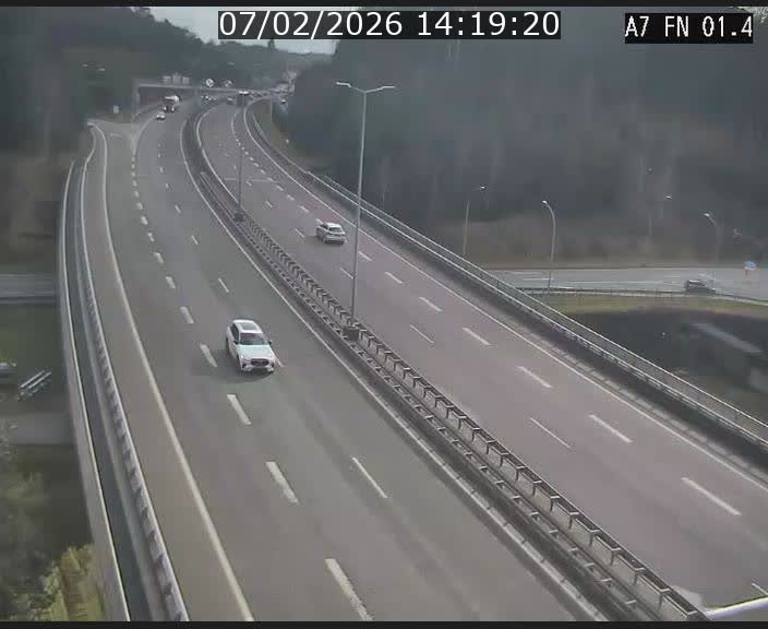 <h2>Caméra autoroute Luxembourg A7 - Tunnel Stafelter - direction Echangeur Grünewald</h2>