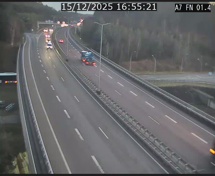 <h2>Caméra autoroute Luxembourg A7 - Tunnel Stafelter - direction Echangeur Grünewald</h2>