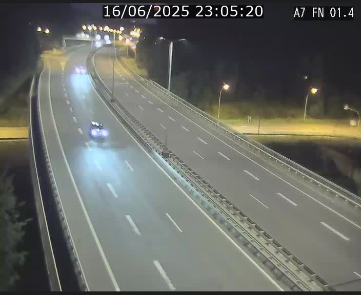 <h2>Caméra autoroute Luxembourg A7 - Tunnel Stafelter - direction Echangeur Grünewald</h2>