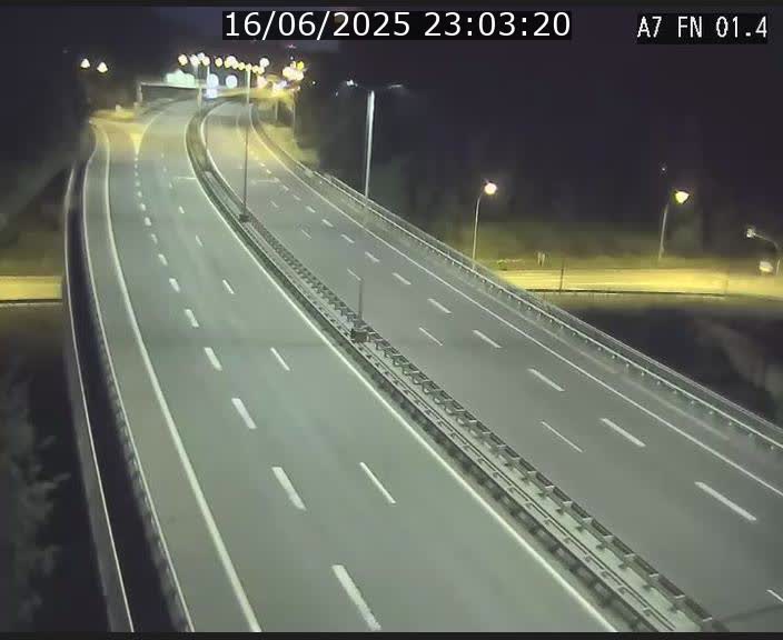 <h2>Caméra autoroute Luxembourg A7 - Tunnel Stafelter - direction Echangeur Grünewald</h2>