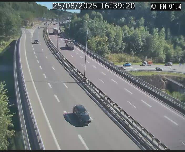 <h2>Caméra autoroute Luxembourg A7 - Tunnel Stafelter - direction Echangeur Grünewald</h2>
