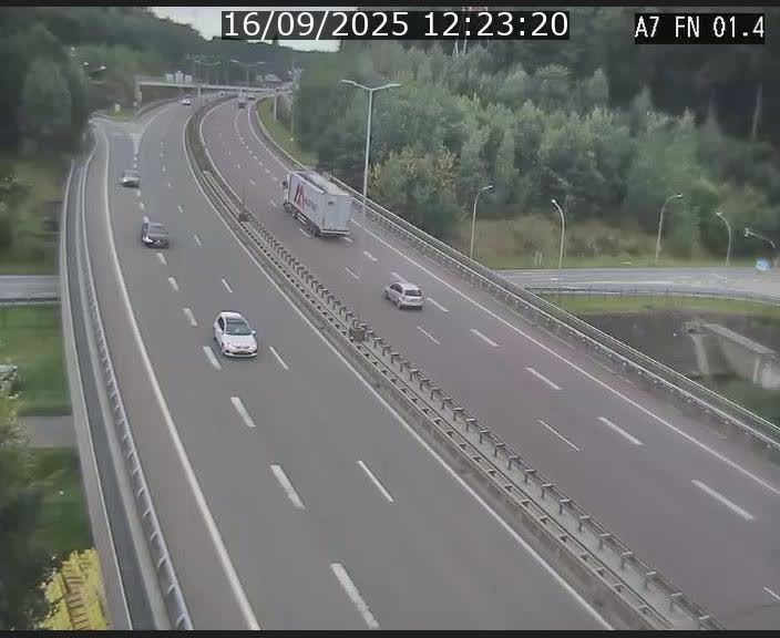 <h2>Caméra autoroute Luxembourg A7 - Tunnel Stafelter - direction Echangeur Grünewald</h2>