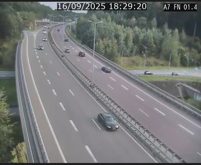 <h2>Caméra autoroute Luxembourg A7 - Tunnel Stafelter - direction Echangeur Grünewald</h2>