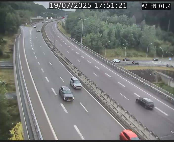 <h2>Caméra autoroute Luxembourg A7 - Tunnel Stafelter - direction Echangeur Grünewald</h2>