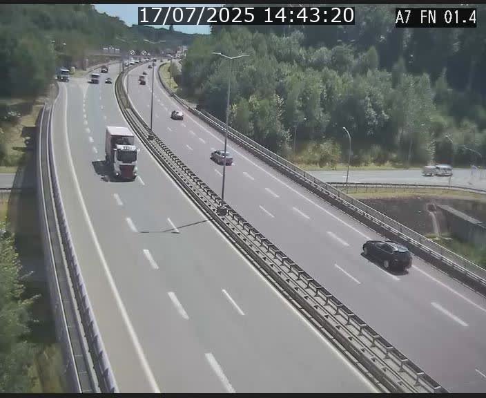 <h2>Caméra autoroute Luxembourg A7 - Tunnel Stafelter - direction Echangeur Grünewald</h2>