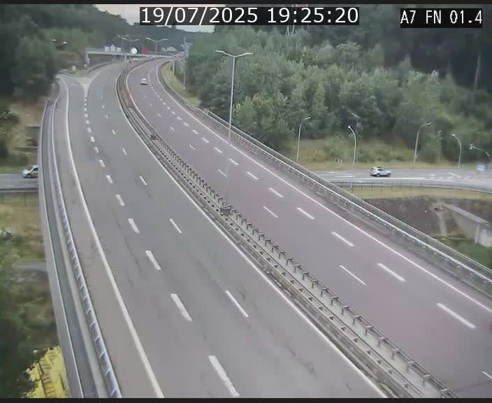 <h2>Caméra autoroute Luxembourg A7 - Tunnel Stafelter - direction Echangeur Grünewald</h2>