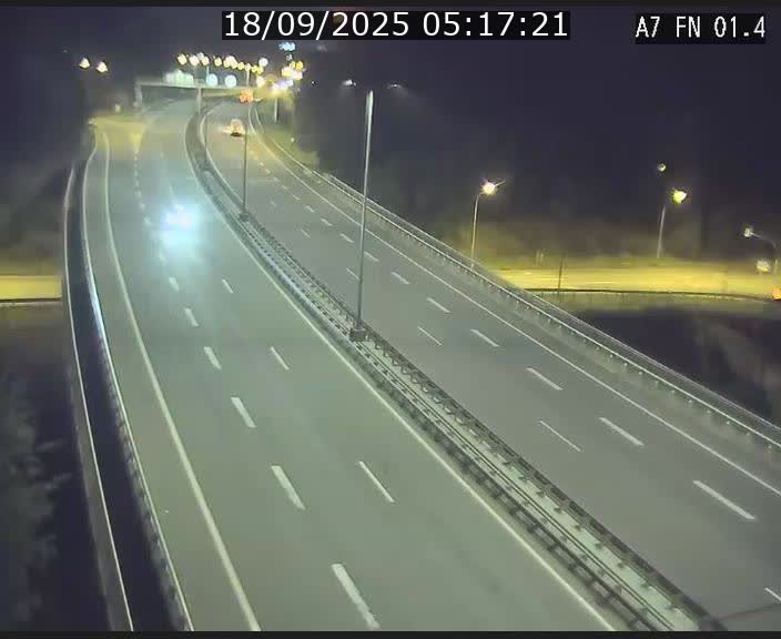 <h2>Caméra autoroute Luxembourg A7 - Tunnel Stafelter - direction Echangeur Grünewald</h2>