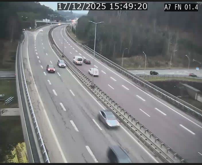 <h2>Caméra autoroute Luxembourg A7 - Tunnel Stafelter - direction Echangeur Grünewald</h2>