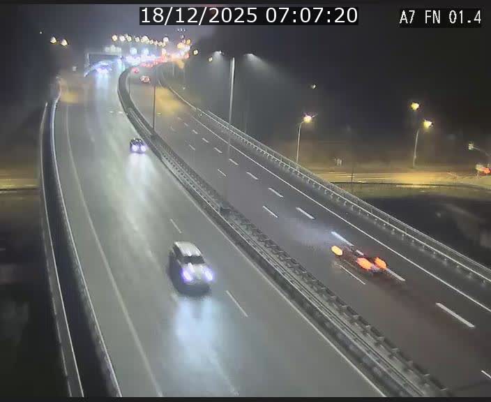 <h2>Caméra autoroute Luxembourg A7 - Tunnel Stafelter - direction Echangeur Grünewald</h2>