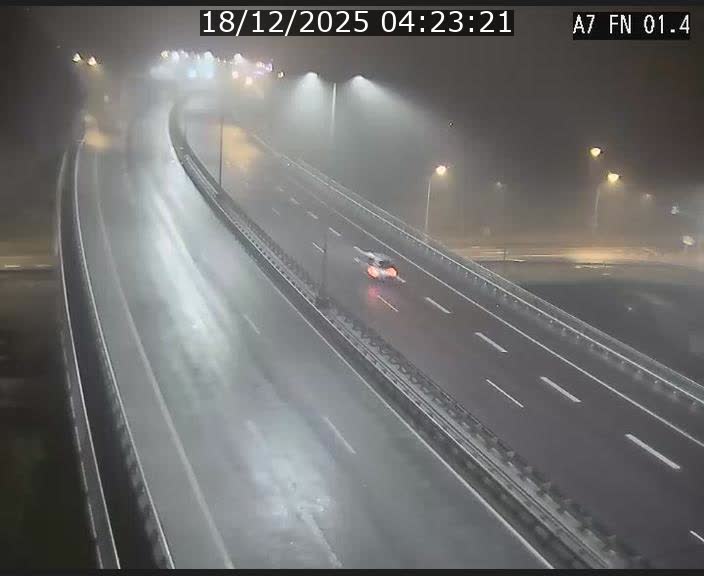 <h2>Caméra autoroute Luxembourg A7 - Tunnel Stafelter - direction Echangeur Grünewald</h2>