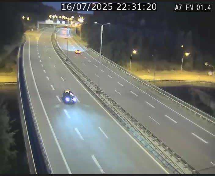 Caméra autoroute Luxembourg A7 - Tunnel Stafelter - direction Echangeur Grünewald