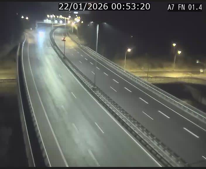 <h2>Caméra autoroute Luxembourg A7 - Tunnel Stafelter - direction Echangeur Grünewald</h2>