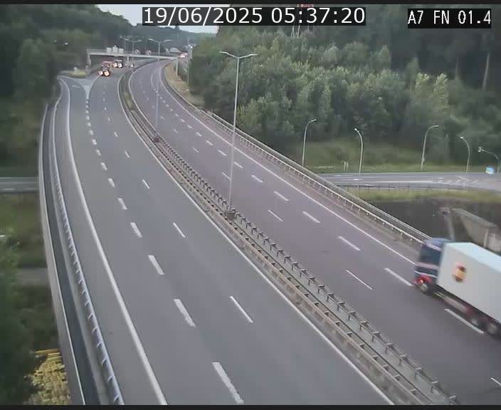 <h2>Caméra autoroute Luxembourg A7 - Tunnel Stafelter - direction Echangeur Grünewald</h2>
