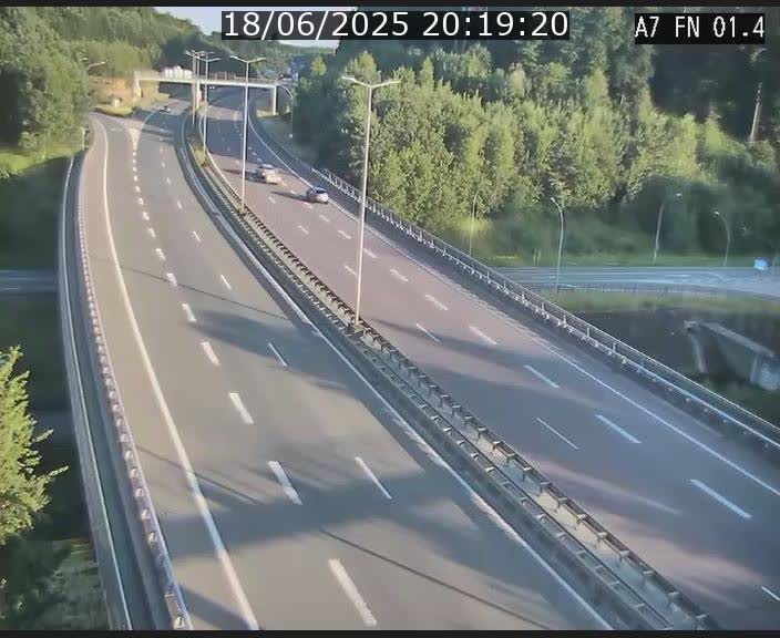 <h2>Caméra autoroute Luxembourg A7 - Tunnel Stafelter - direction Echangeur Grünewald</h2>