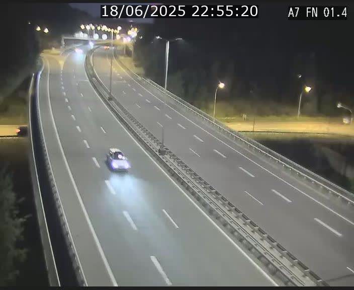 <h2>Caméra autoroute Luxembourg A7 - Tunnel Stafelter - direction Echangeur Grünewald</h2>