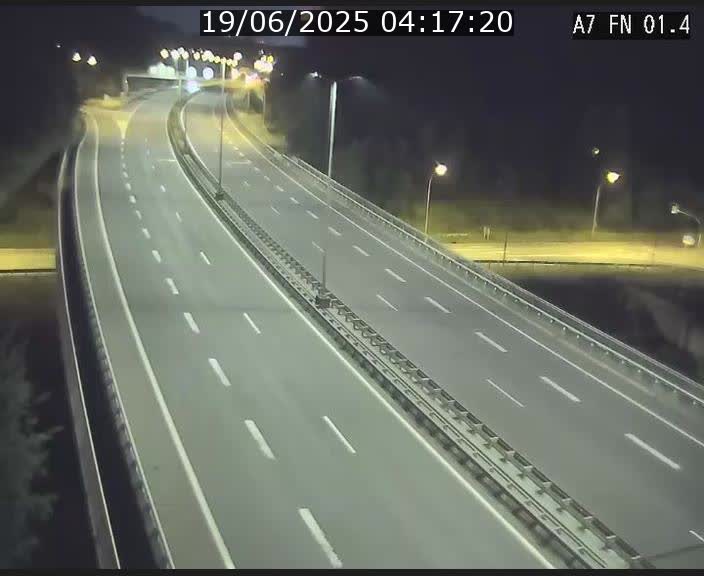 <h2>Caméra autoroute Luxembourg A7 - Tunnel Stafelter - direction Echangeur Grünewald</h2>