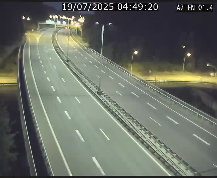 <h2>Caméra autoroute Luxembourg A7 - Tunnel Stafelter - direction Echangeur Grünewald</h2>