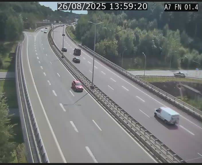 <h2>Caméra autoroute Luxembourg A7 - Tunnel Stafelter - direction Echangeur Grünewald</h2>