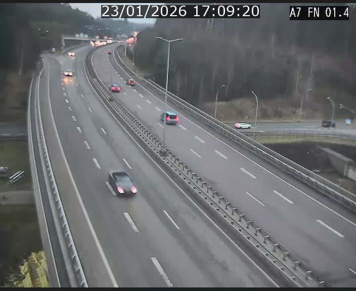 <h2>Caméra autoroute Luxembourg A7 - Tunnel Stafelter - direction Echangeur Grünewald</h2>