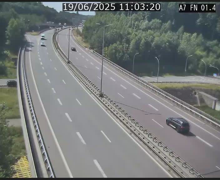 <h2>Caméra autoroute Luxembourg A7 - Tunnel Stafelter - direction Echangeur Grünewald</h2>