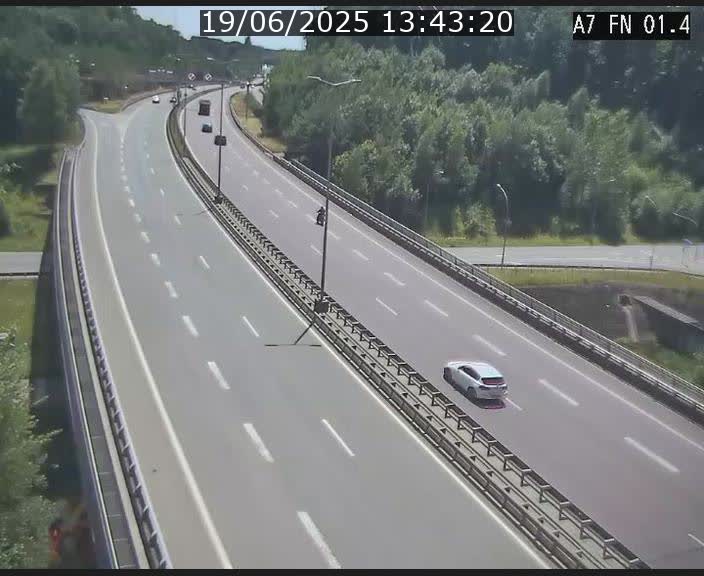 <h2>Caméra autoroute Luxembourg A7 - Tunnel Stafelter - direction Echangeur Grünewald</h2>