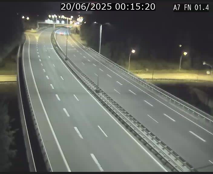 <h2>Caméra autoroute Luxembourg A7 - Tunnel Stafelter - direction Echangeur Grünewald</h2>