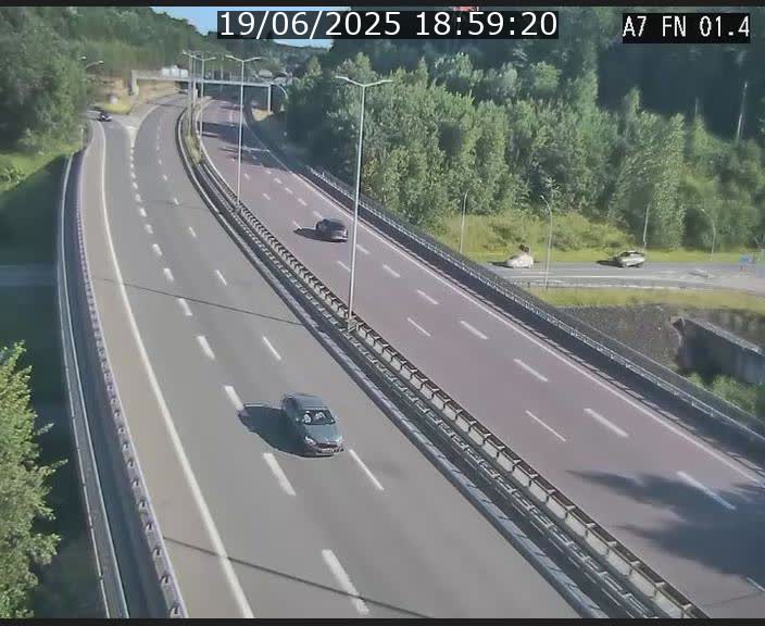 <h2>Caméra autoroute Luxembourg A7 - Tunnel Stafelter - direction Echangeur Grünewald</h2>