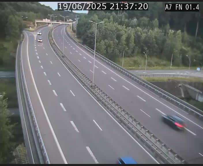 <h2>Caméra autoroute Luxembourg A7 - Tunnel Stafelter - direction Echangeur Grünewald</h2>
