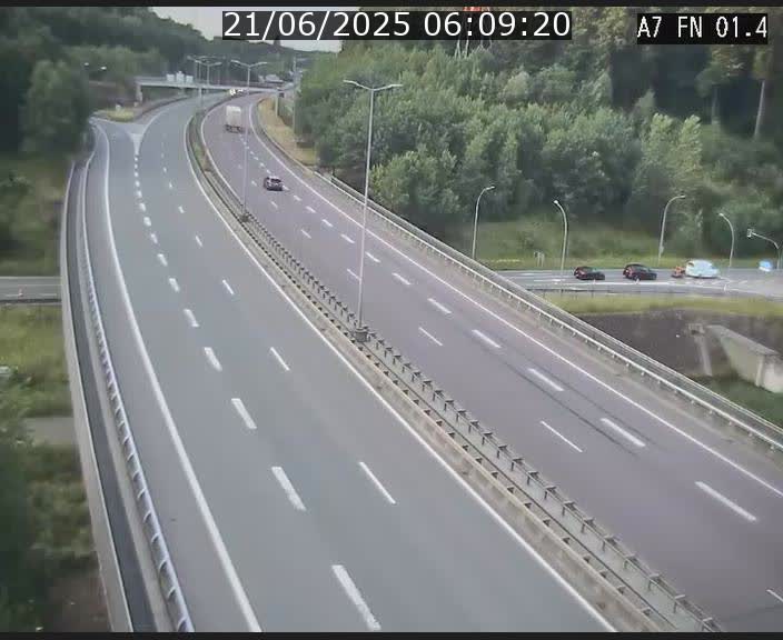 <h2>Caméra autoroute Luxembourg A7 - Tunnel Stafelter - direction Echangeur Grünewald</h2>