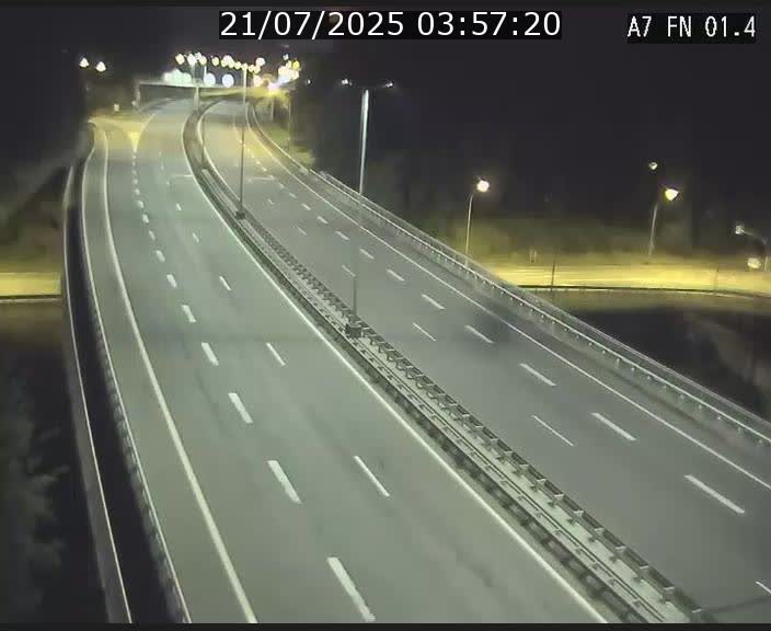 <h2>Caméra autoroute Luxembourg A7 - Tunnel Stafelter - direction Echangeur Grünewald</h2>