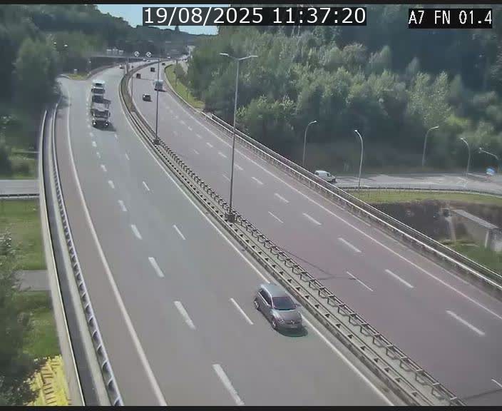 <h2>Caméra autoroute Luxembourg A7 - Tunnel Stafelter - direction Echangeur Grünewald</h2>