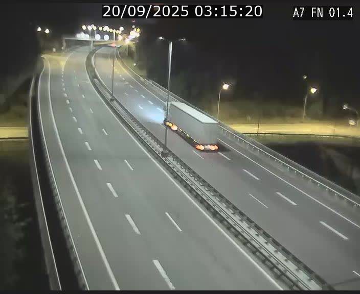 <h2>Caméra autoroute Luxembourg A7 - Tunnel Stafelter - direction Echangeur Grünewald</h2>